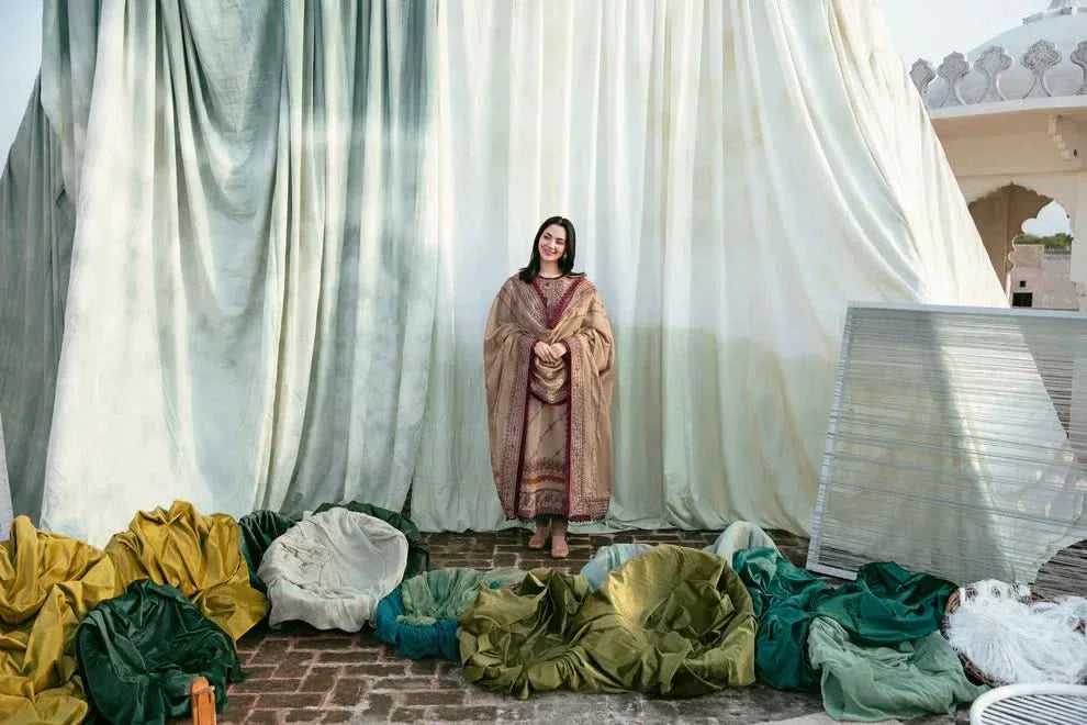 3 PC EMBROIDERED DHANAK SUIT – RR2042 - Rangrezza