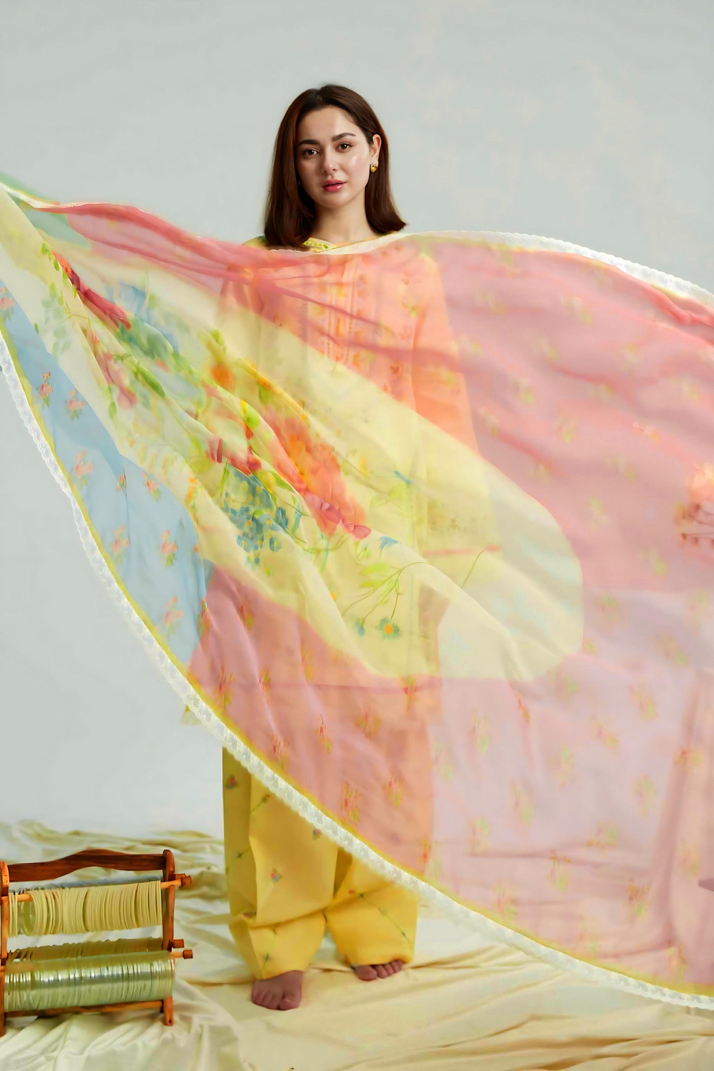 COCO BY ZARA SHAHJAHAN - Premium Lawn Unstitched 3PC Suit - RR3032