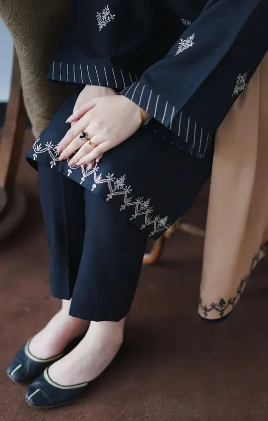 COFFEE | 3 PC EMBROIDERED DHANAK SUIT – RR2061 - Rangrezza