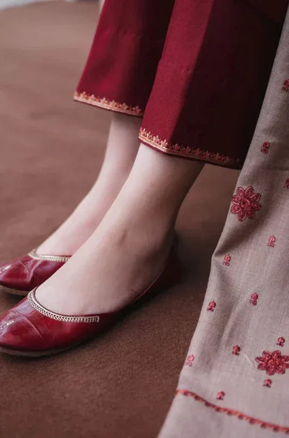 MAROON | 3 PC EMBROIDERED DHANAK SUIT – RR2079 - Rangrezza