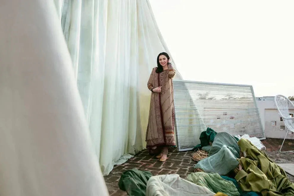 3 PC EMBROIDERED DHANAK SUIT – RR2042 - Rangrezza