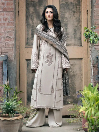 ANKAHI - 3 PC Embroidered Dhanak Suit - RR2027 - Rangrezza