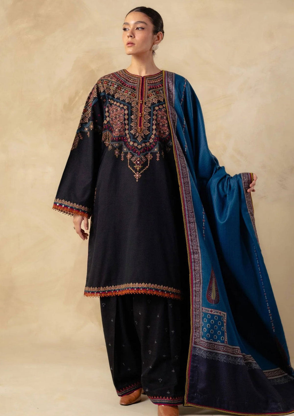 Zara Shahjahan | Summer Luxury ’26 | RR-4060