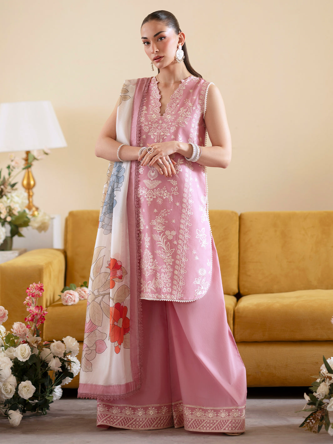 Mahnur Summer Collection '26 | 3PC Luxury Embroidered Lawn - RR-4054
