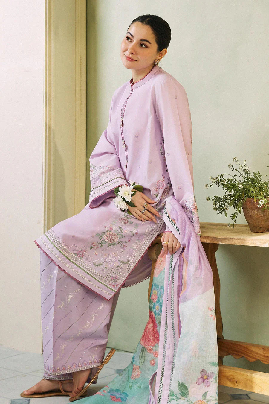 COCO BY ZARA SHAHJAHAN Premium Lawn Unstitched 3PC Suit - RR3034