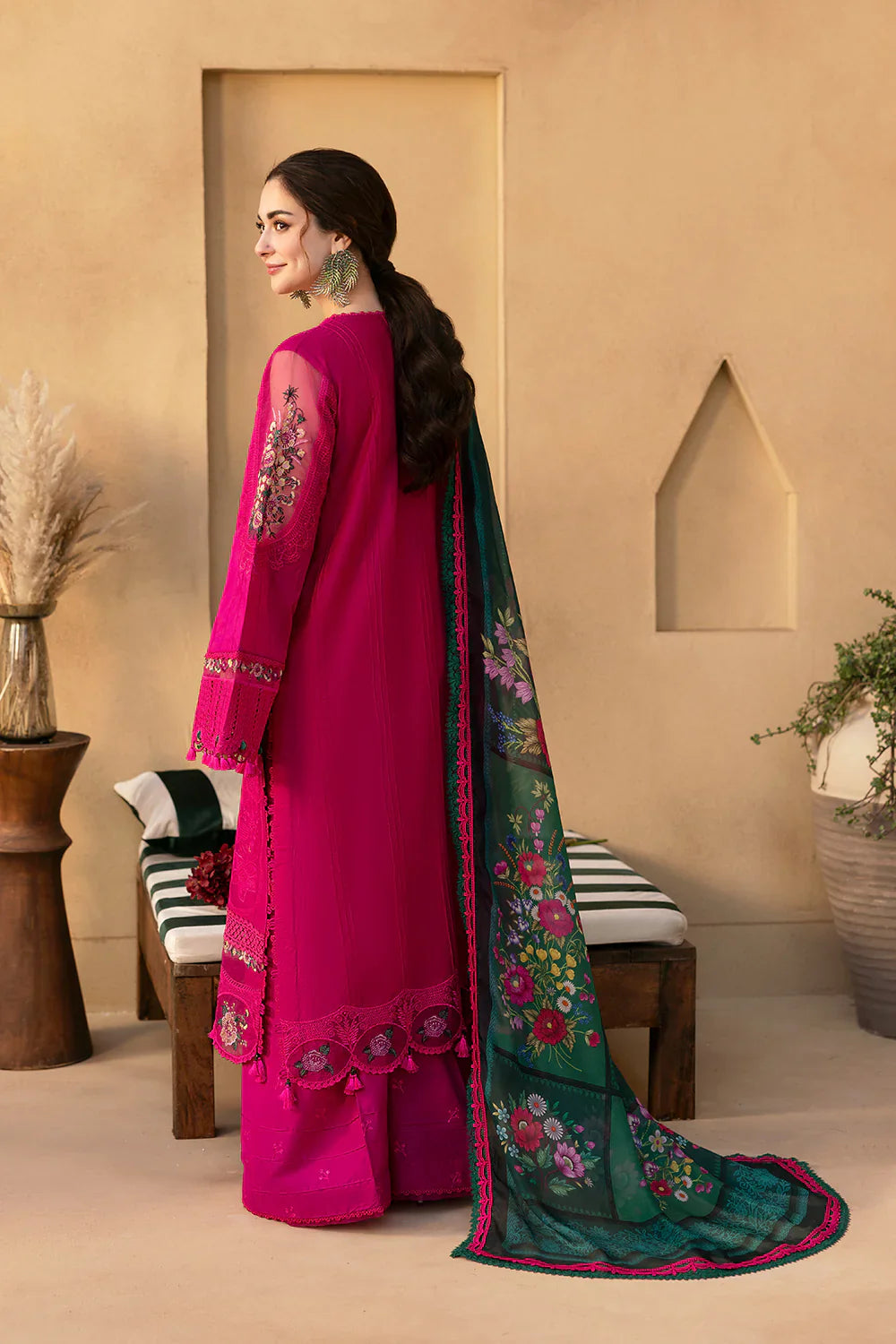 Saira Rizwan- 3PC Luxury Lawn Embroidered Suit - RR-4023
