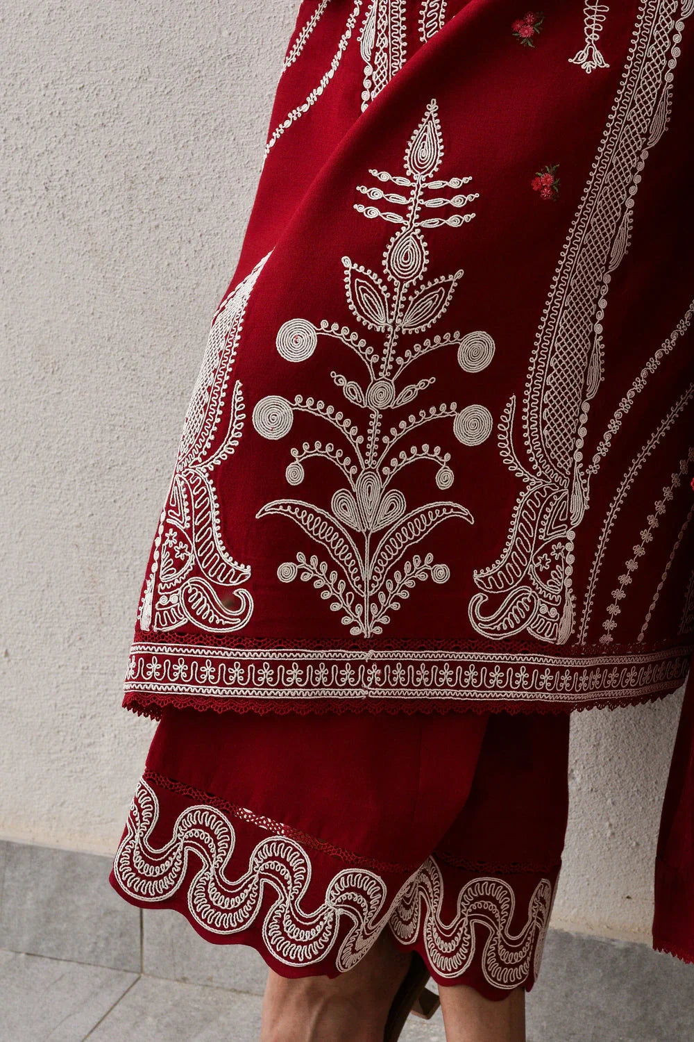 ZAIB - 3PC Luxury Lawn Embroidered Suit - RR-4047