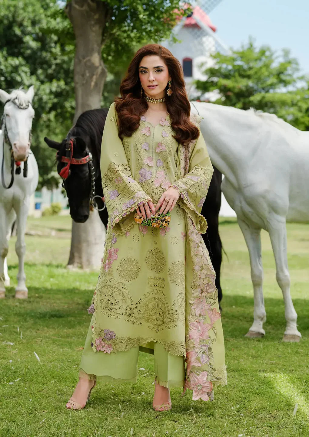 ELAF  - 3PC Luxury Lawn Embroidered Suit - RR-4020