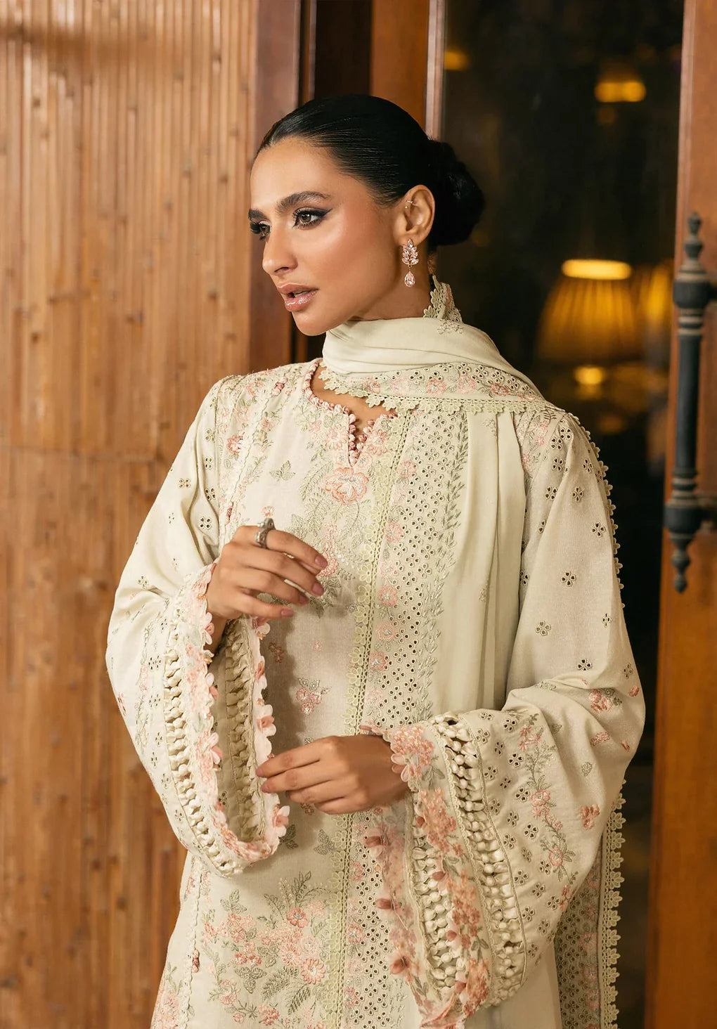 ELAF- 3PC Luxury Lawn Embroidered Suit - RR-4046