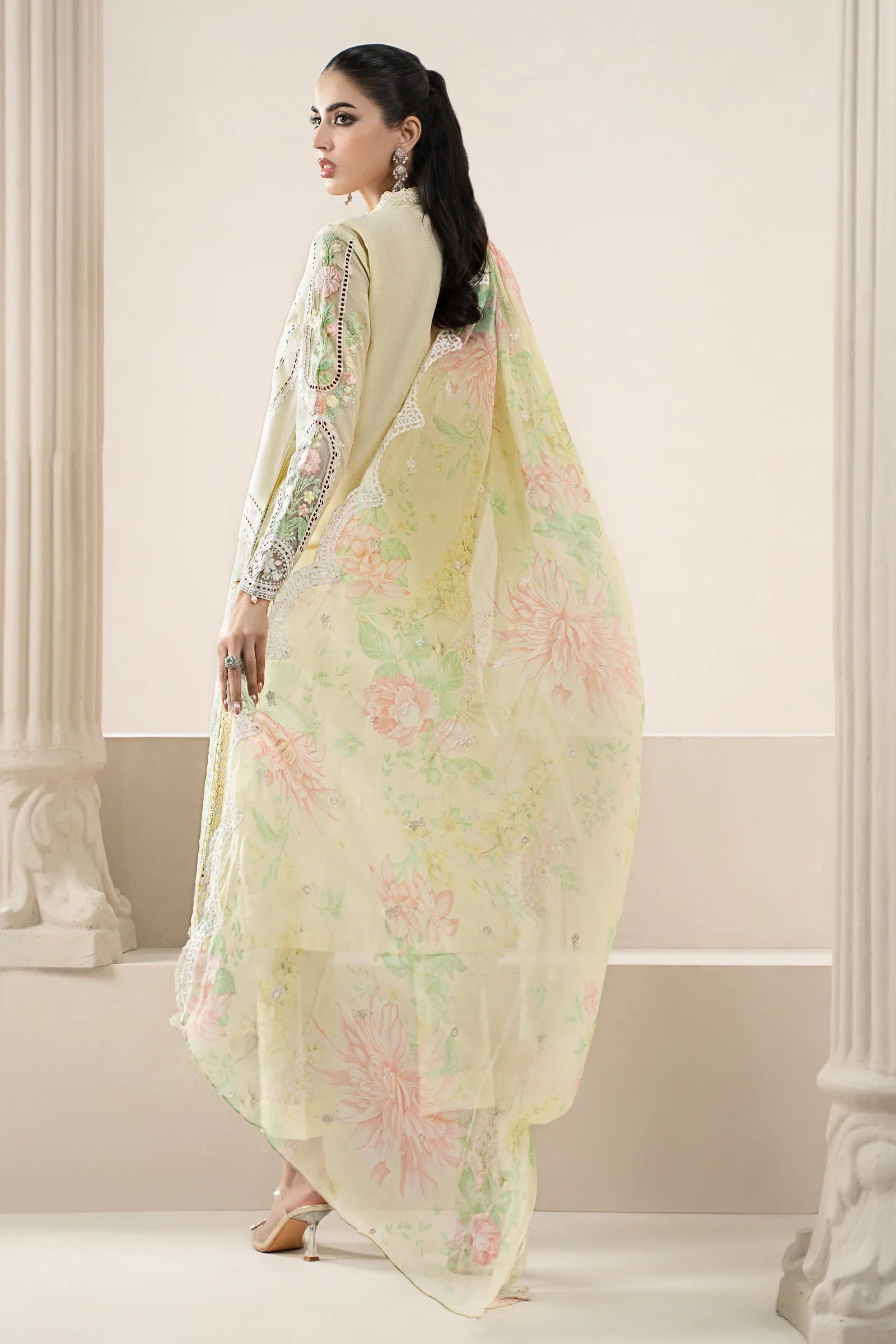 Maria.B - 3PC Luxury Lawn Embroidered Suit - RR-4021