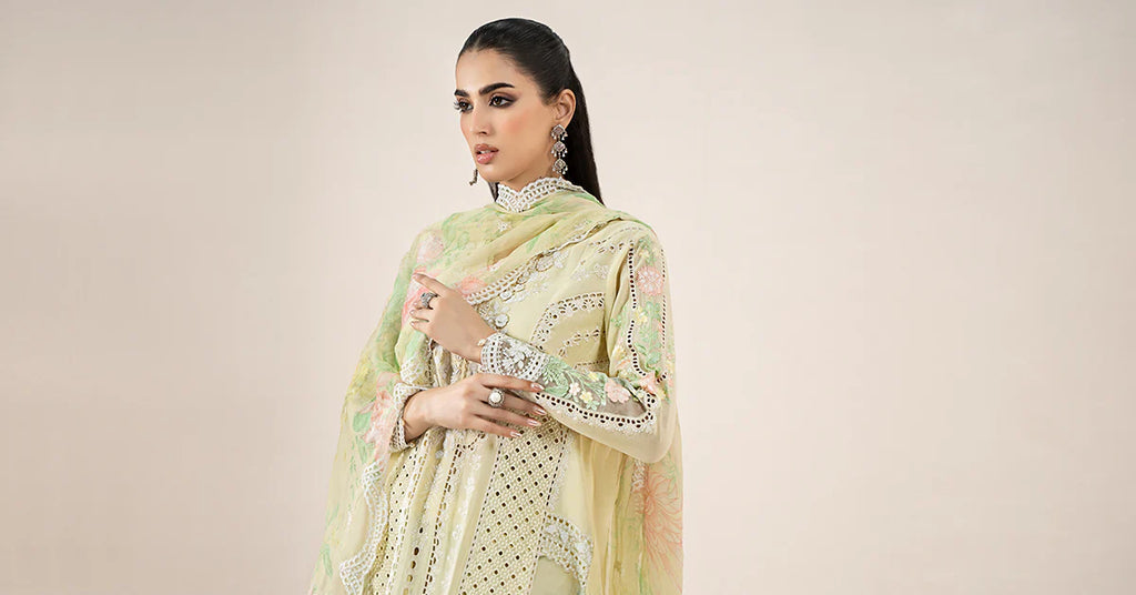 Maria.B - 3PC Luxury Lawn Embroidered Suit - RR-4021