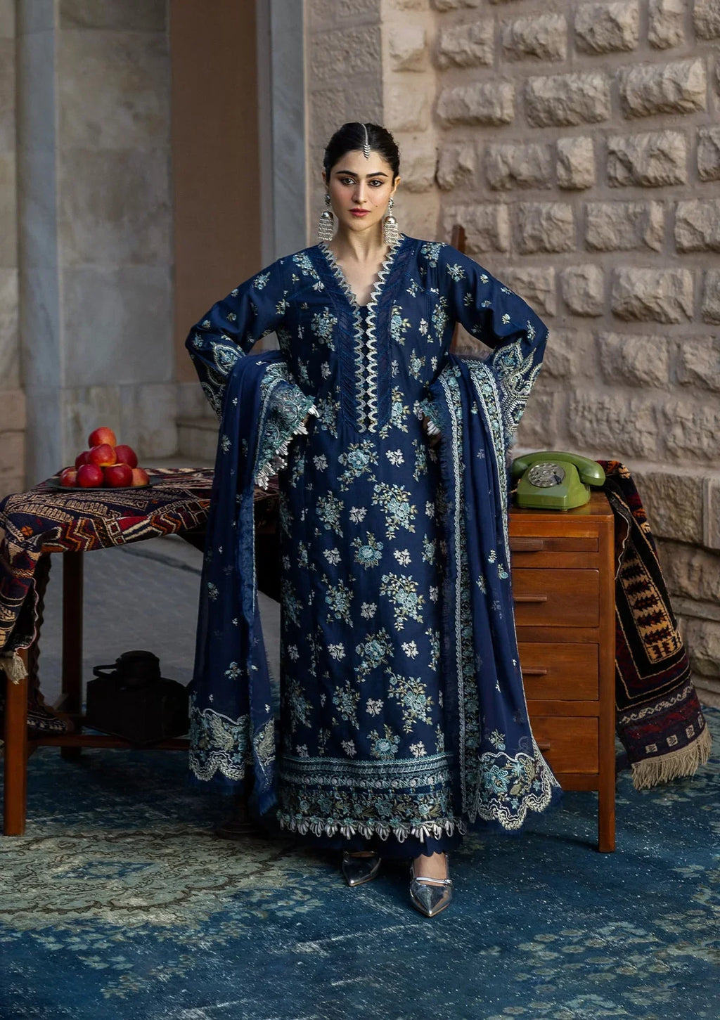 KAHF - 3PC Luxury Lawn Embroidered Suit - RR-4001
