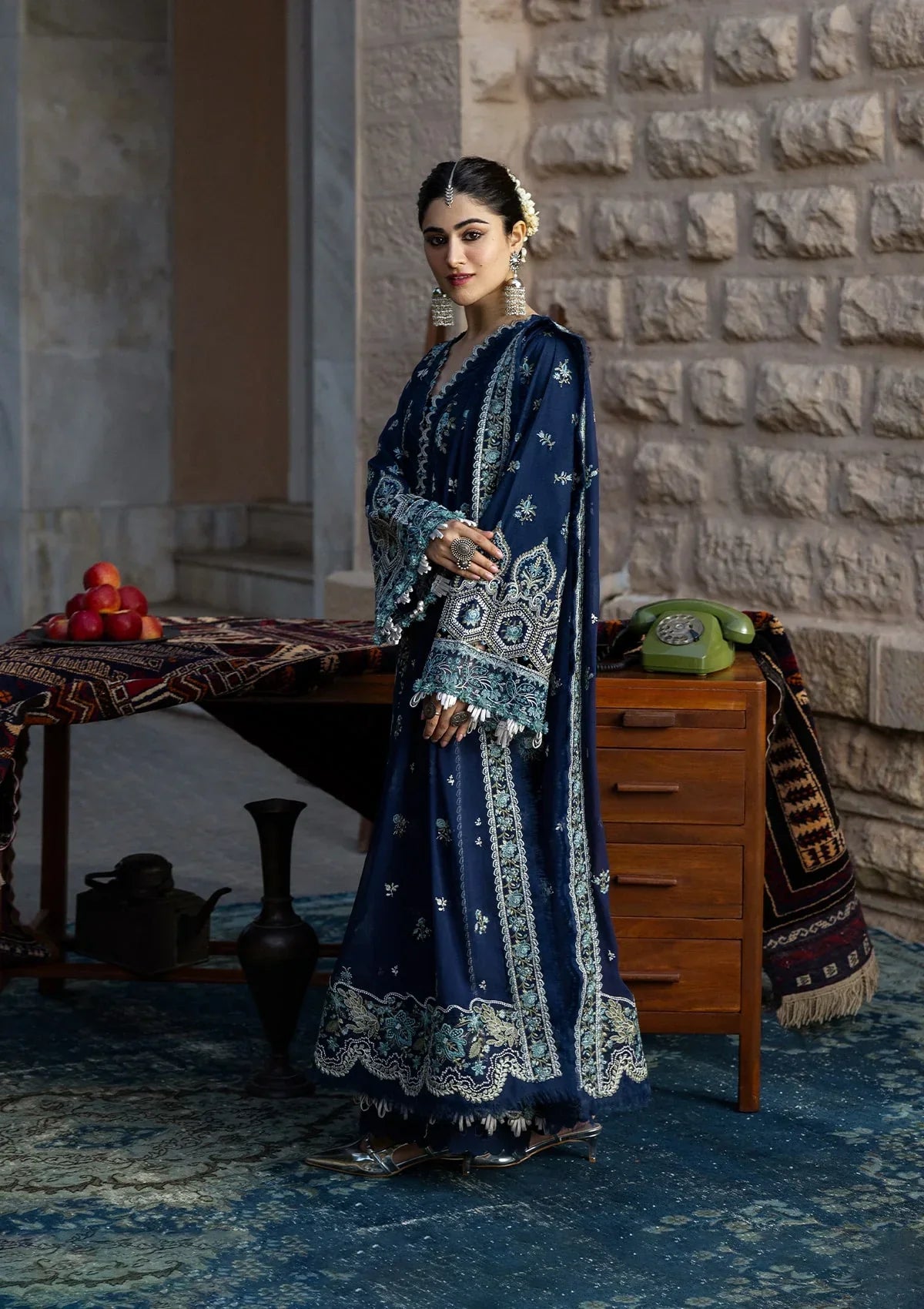 KAHF - 3PC Luxury Lawn Embroidered Suit - RR-4001