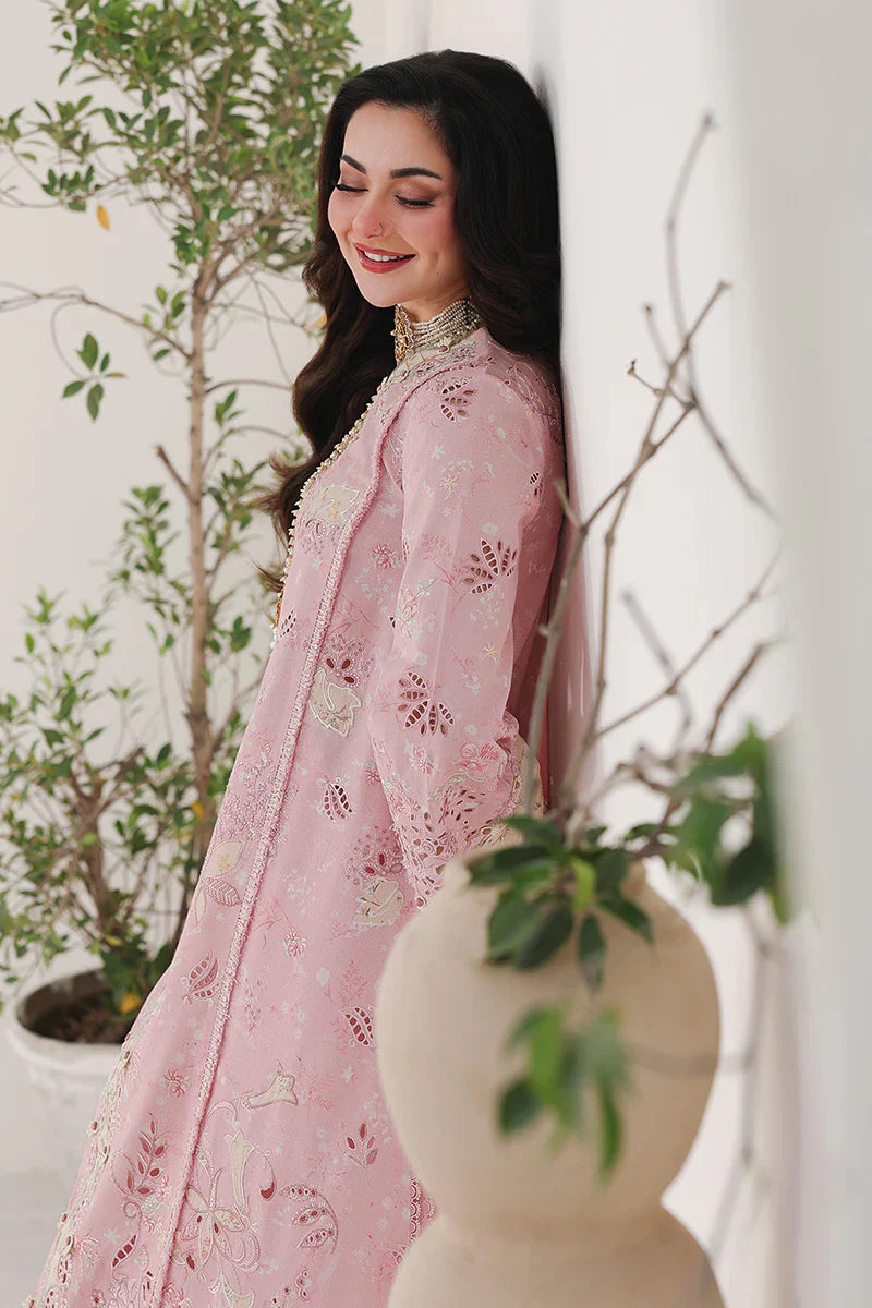 Qalamkar - 3PC Luxury Lawn Embroidered Suit - RR-4007