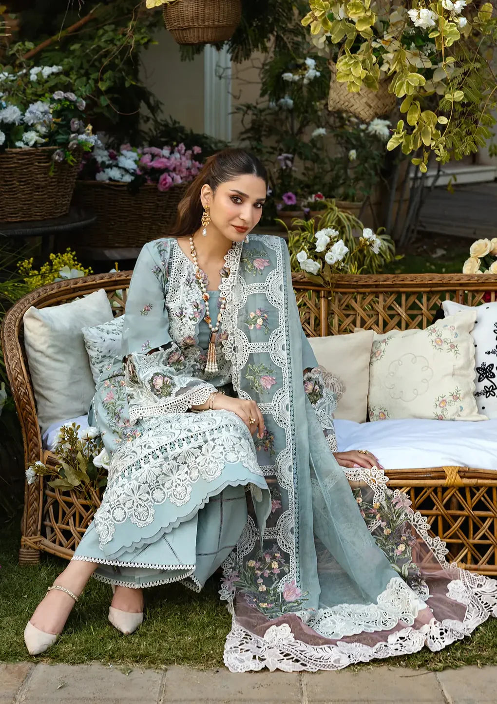ELAF - 3PC Luxury Lawn Embroidered Suit - RR-4032