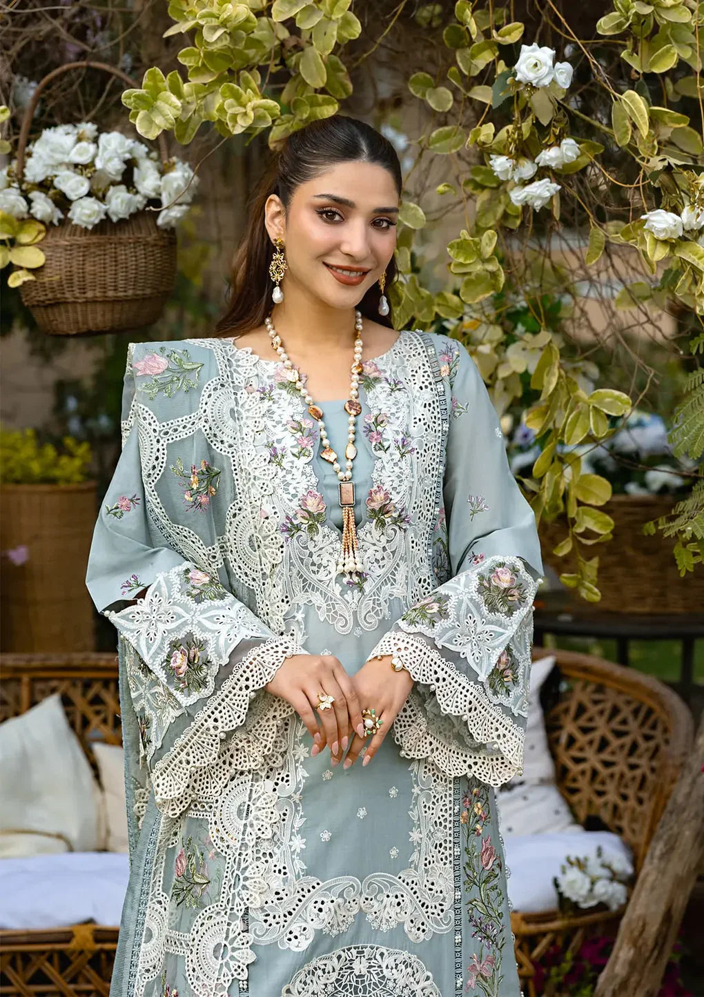 ELAF - 3PC Luxury Lawn Embroidered Suit - RR-4032