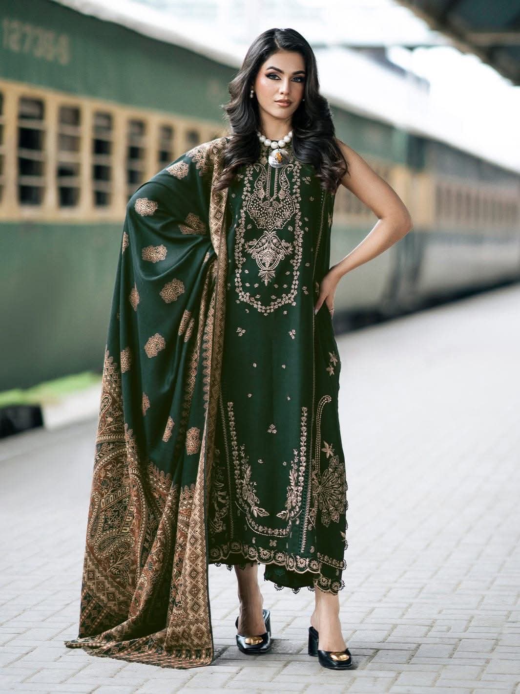 Izel - PREMIUM DHANAK | 3 Piece | RR2084