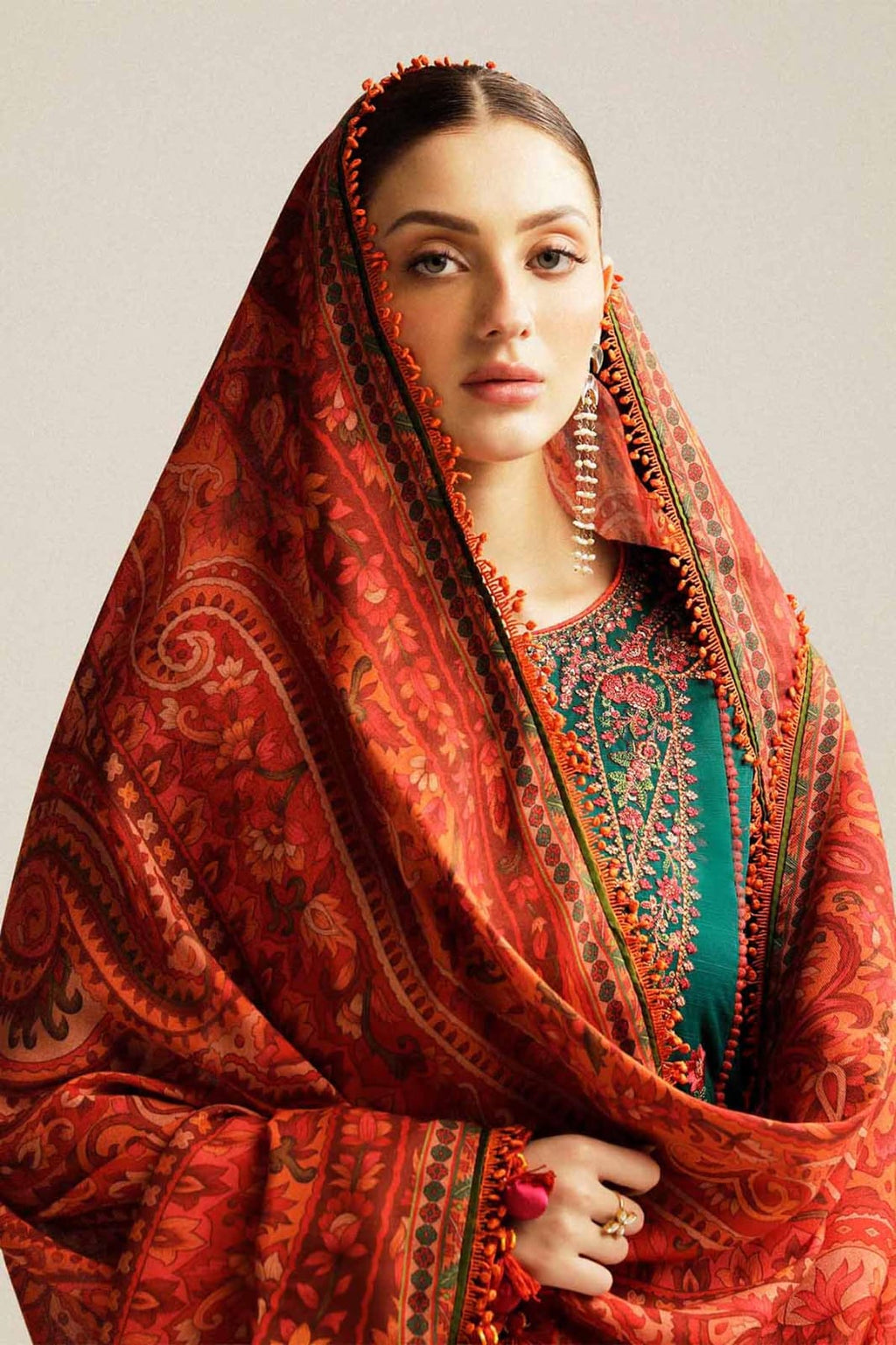 HUSSAIN REHAR - Premium Lawn 3PC Suit - RR3022